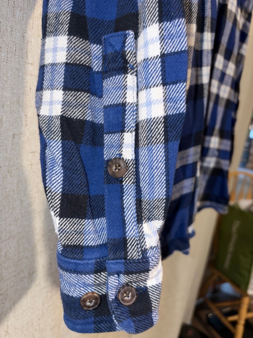 Duluth Trading Co Blue and White Plaid Long-Sleeve Shirt - Picture 5 of 9